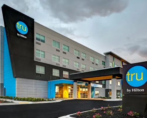 Tru by Hilton Tahlequah Hotels in Cherokee County