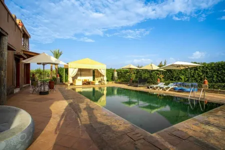 Villa Alnatura with heated pool overlooking the High Atlas