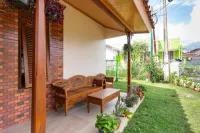 Belgareti Modern Ethnic House Cipanas Puncak