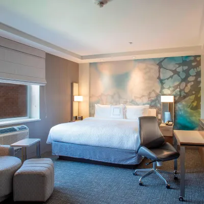 Courtyard New York Queens/Fresh Meadows Hotels near Cooperman Plaza