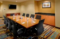Fairfield Inn & Suites Cumberland Hotels in Cumberland