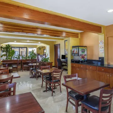 Quality Inn & Suites Westminster Seal Beach