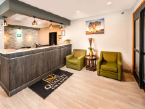 Quality Inn & Suites Hotels in Vermilion County