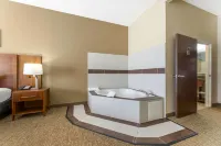 Comfort Inn & Suites Porter Near Indiana Dunes Hotels in Valparaiso
