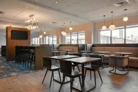 Hampton Inn Salem Boston, MA - breakfast