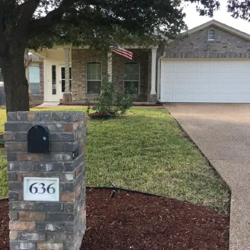 Perfect home for Baylor, Silos, and Business guests