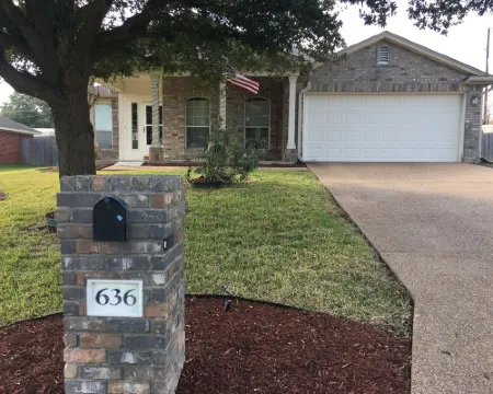 Perfect home for Baylor, Silos, and Business guests Hotels in Hewitt