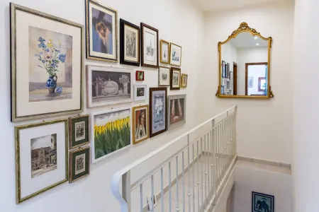 Apartment Teatro - Holidays live here Отели в г. Кьянни