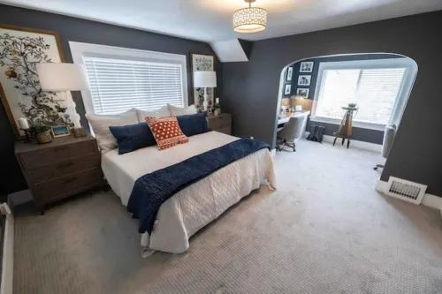 Cozy family home minutes from The University of Puget Sound!