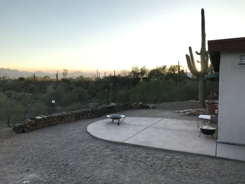 Mountain View’s.  Stunning Sunset’s. Outdoor Activities.  Minutes From Downtown.