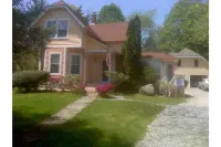 Walk to Historic Downtown Mystic! <br>Best Location—beach, marinas, eateries!