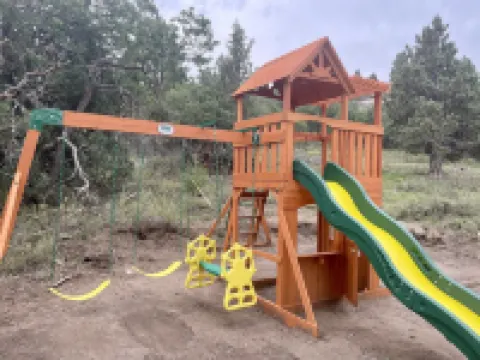 Serenity in Duck Creek Village - Huge cabin on 6 acres overlooking mountains