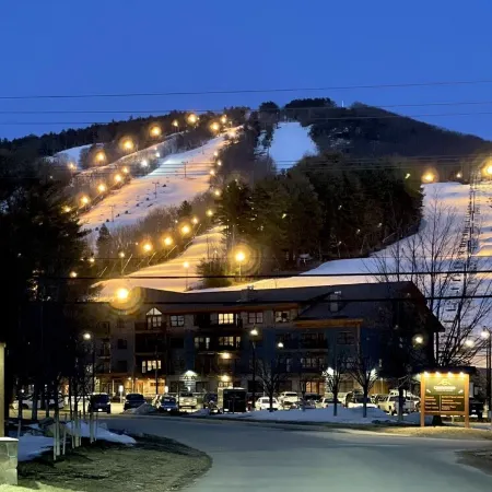 Luxury Condo at the Base of Historic Cranmore Mountain...Let the memories begin