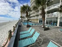 1Br, 2Bath Oceanfront Condo - Unit 810 - Best View on the Beach!
