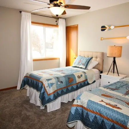 Mille Lacs Lake Cabin, perfect, convenient  location for all outdoor activities!