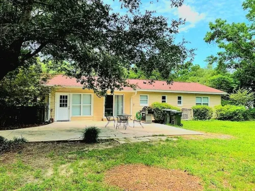 Comfortable Home in the Heart of Pensacola