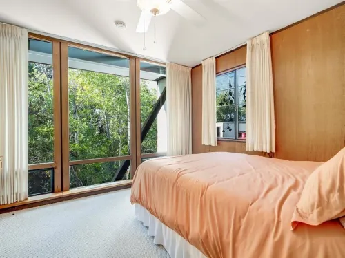 Hidden Creek House near Downtown SLO. Family Sized!