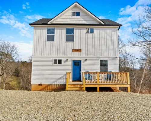 Mtn Views, 20 Mins to Asheville, 12 Mins to Skiing, Arcade Games Hotels in Mars Hill