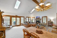 Camelback Poconos Luxury -  4 Bedroom house, game room, on the mountain