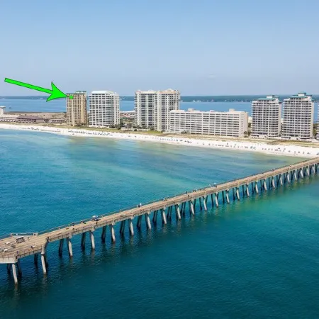 "Halfway to Heaven" Stunning Views! Beach Srvc Included~ Spacious~
