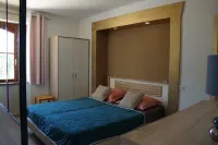 Apartment with swimming pool and place of relaxation and leisure