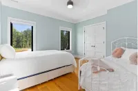 Stargazing on 12 Acres: Hot Tub 55" Fire Pit