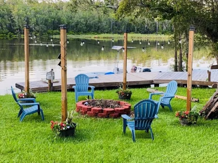 Cooper Basin River House - 30 mins to beaches