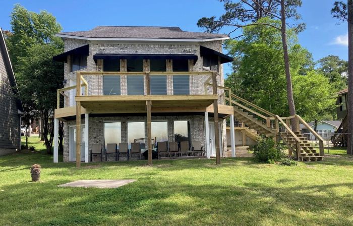 Beautiful 3 Story Lake Front Home with boat lift!