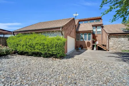 Lake Home with Private Pool, Games, Views! 100 yds to Marina w boat launch!