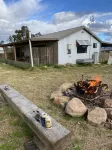 Q1 on Crestview, Adorable 1 Bedroom Farm Stay Cabin - บังกะโล
