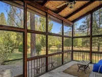 River Retreat+ Indoor Pool & Hot Tub on 3.5 Acres Hotels in Trinity County