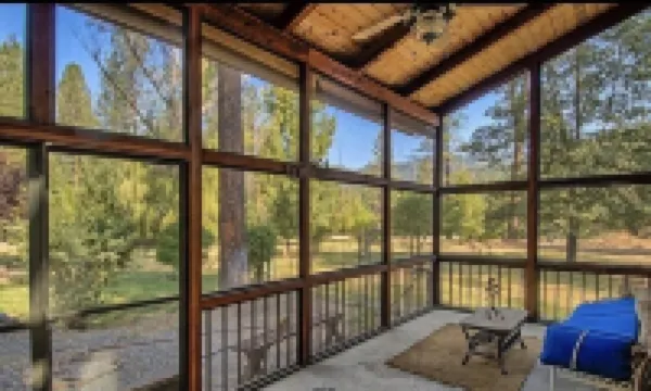 River Retreat+ Indoor Pool & Hot Tub on 3.5 Acres