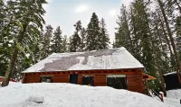 Spacious Steiner Cabin on quiet street and stream. Hotels in der Nähe von Trillium Lake