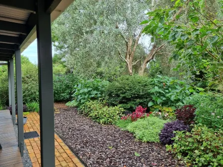 Studio - self-contained