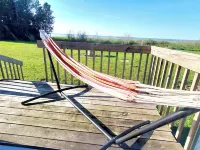 View Freighters ~ Waterfront ~ King Bed! Hotel a Raber Township