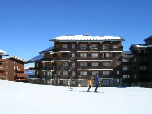 Apartment ,Direct access to the slopes,4-6 persons,35 m2,beautiful view,wifi Hotels in Les Allues