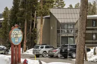 Modern cozy condo located close to ski area and Nordic Center in Breckenridge!