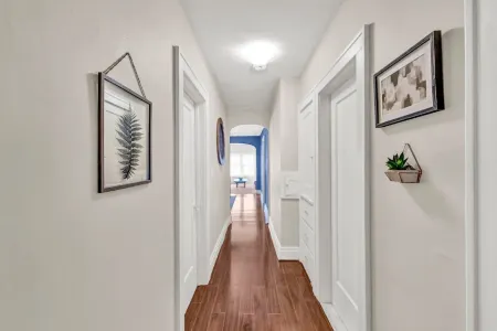 Spacious Buffalo-Niagara Home Отели рядом с достопримечательностью «Richardson Olmsted Complex»