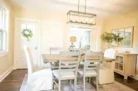 Charming home steps away from Main Street Hudson and Western Reserve Academy