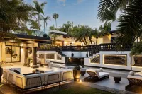 Grand Blanc Maison Ultra Luxury Villa in San Diego