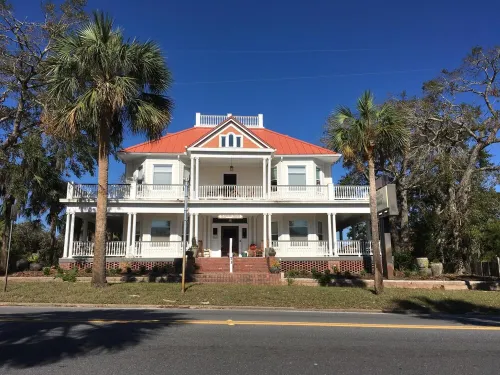 In the Heart of Apalachicola~Walk Everywhere!~Gypsy Gem~Majestic Jewel Inn