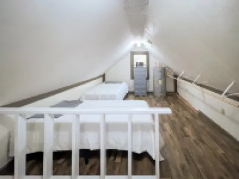 Guest house and spacious shop located between Discovery Park and Reelfoot Lake 奧拜恩縣酒店