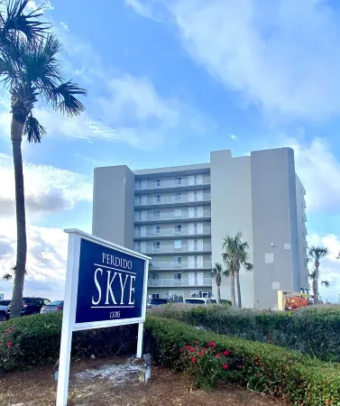 Amazing Location! Gulf Front Condo!