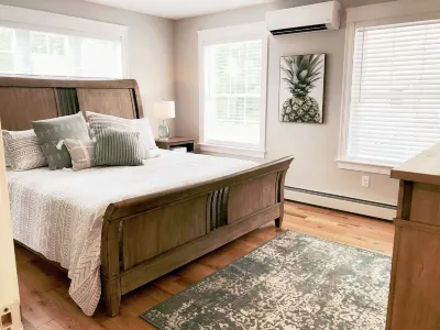 Upscale Spacious OOB Beach House - Seasonal Heated Pool Hotels near Blue Ocean