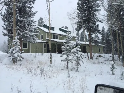Colorado Mountain Getaway Retreat Hotels near Chicago Creek Waterfall