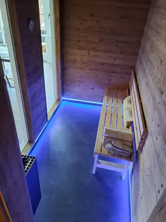 Kernsanierte Hochwertige Ferienwohnung mit Privatsauna in der Nähe von Passau