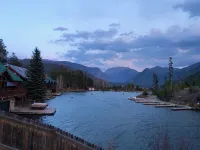 Spend Your Summer by the Rockies!