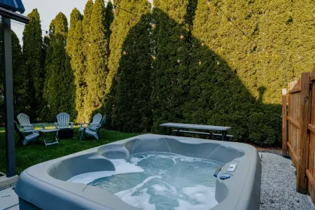 Modern A-Frame with Hot Tub