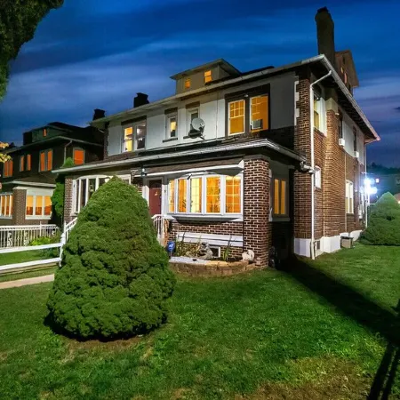 The Allentown Whitehouse
