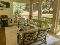 Four Bedroom Walking Distance to Square and Campus